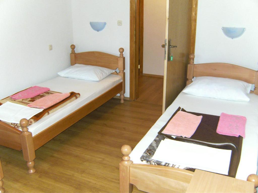 Pansion Pero Elez Medjugorje Otel Oda fotoğraf